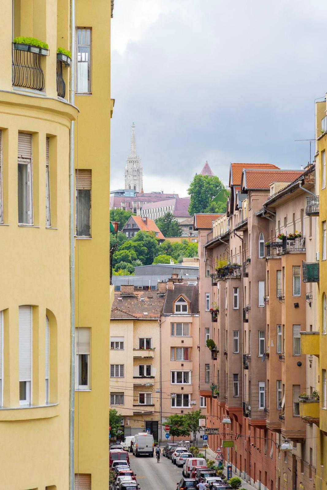 Szasz Apartment Villa 2 next to Buda Castle district Budapest Esterno foto